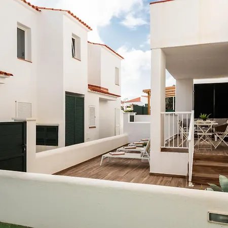 3 Bedroom Villa, 300m To Arenal D'en Castell *