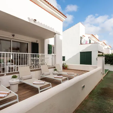 3 Bedroom Villa, 300m To Arenal D'en Castell *