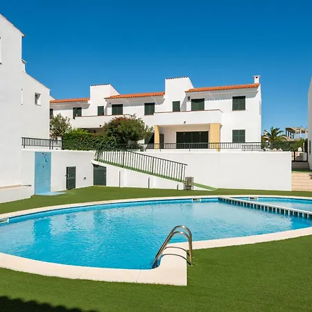 3 Bedroom Villa, 300m To Arenal D'en Castell Semesterbostad