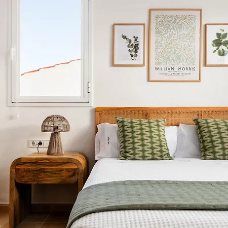 3 Bedroom Villa, 300m To Arenal D'en Castell *