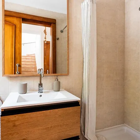 3 Bedroom Villa, 300m To Arenal D'en Castell Semesterbostad Punta Grossa
