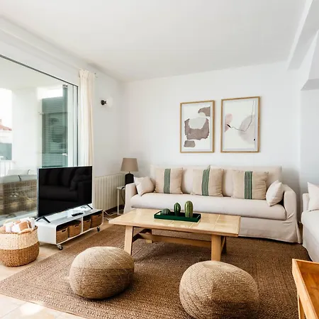 Semesterbostad 3 Bedroom Villa, 300m To Arenal D'en Castell
