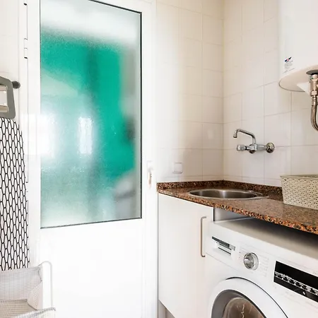 Feriehus 3 Bedroom Villa, 300m To Arenal D'en Castell